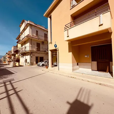 Mare Centro Wi-fi Self Check-in Aria Condizionata Balestrate